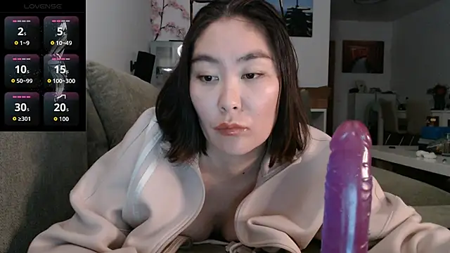 Kunimitsuu  online show from October 22, 10:08 pm