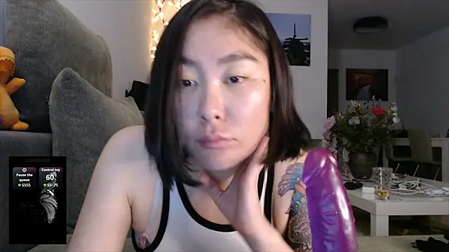 Kunimitsuu  online show from September 20, 11:21 pm