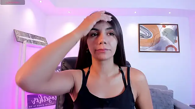 martina mancini online show from May 15, 2:26 pm
