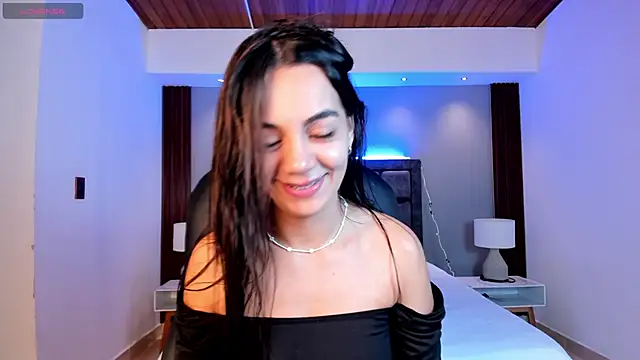 martina mancini online show from April 9, 11:16 am