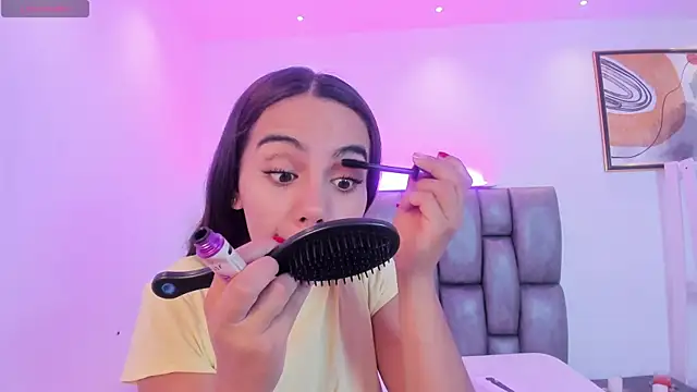 martina mancini online show from December 18, 11:36 am