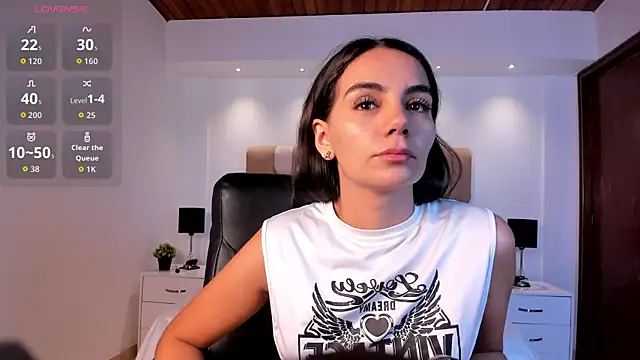 Snapshot of martina_mancini chatting on July 11, 1:33 pm martina mancini online show from July 11, 1:33 pm