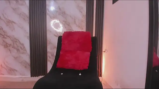 katherina diaz online show from March 20, 7:37 pm