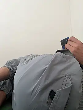 zecd14 online show from March 18, 6:28 pm