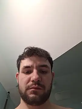 Snapshot of Mitchums chatting on January 14, 9:18 pm Mitchums online show from January 14, 9:18 pm