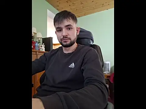 Mitchums online show from February 5, 7:43 pm