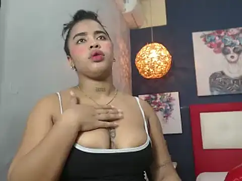 AichaBrown online show from March 11, 5:02 pm