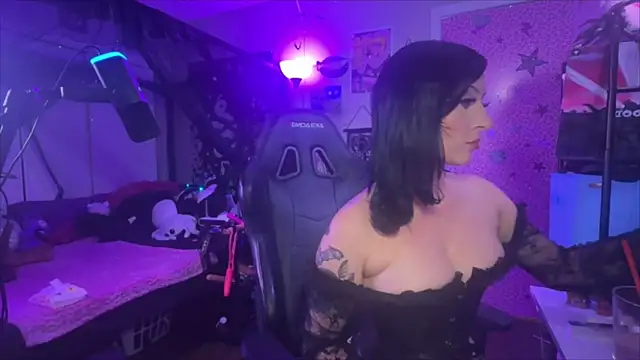 marleymaxwell online show from April 26, 6:43 am