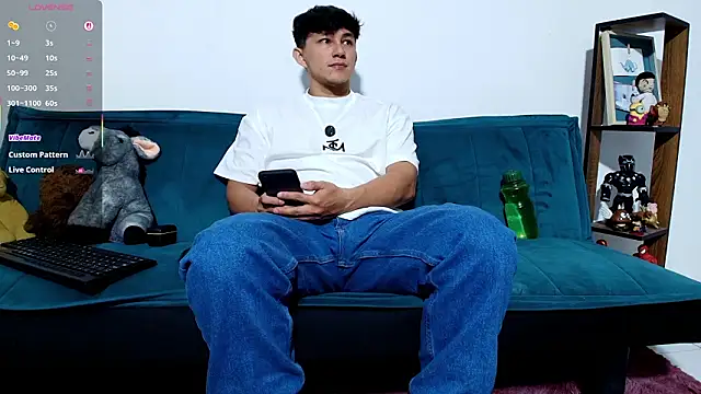 Snapshot of jacques_cardiet chatting on February 20, 1:46 pm jacques cardiet online show from February 20, 1:46 pm