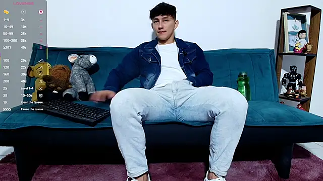 Snapshot of jacques_cardiet chatting on February 14, 1:44 pm jacques cardiet online show from February 14, 1:44 pm