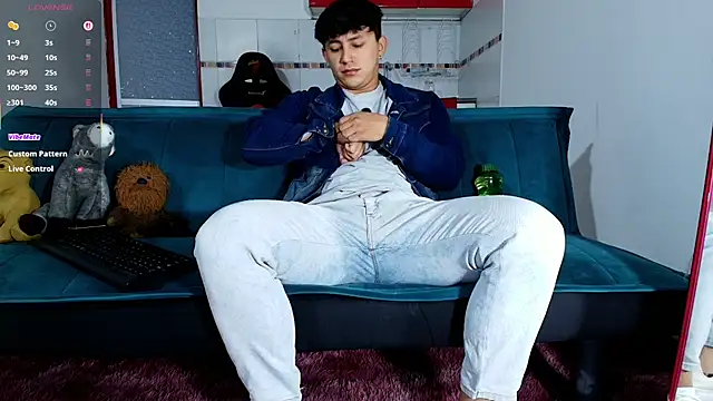 Snapshot of jacques_cardiet chatting on February 6, 11:39 am jacques cardiet online show from February 6, 11:39 am