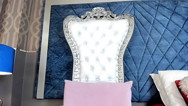 Janna Rousse  online show from March 10, 12:09 pm