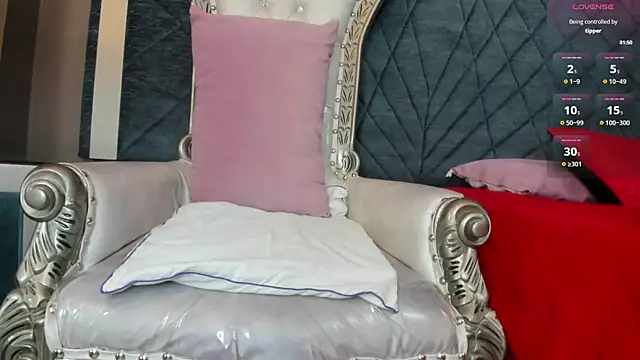 Janna Rousse  online show from September 29, 11:49 am