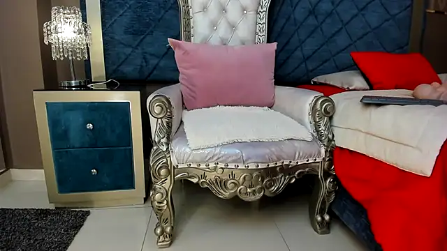 Janna Rousse  online show from October 21, 12:04 pm