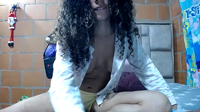 Snapshot of Nadia_Monroe chatting on October 26, 4:13 am Nadia Monroe online show from October 26, 4:13 am