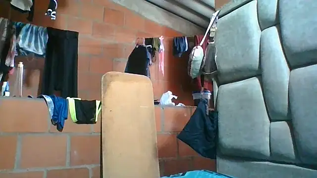 Snapshot of Nadia_Monroe chatting on July 18, 6:27 pm Nadia Monroe online show from July 18, 6:27 pm