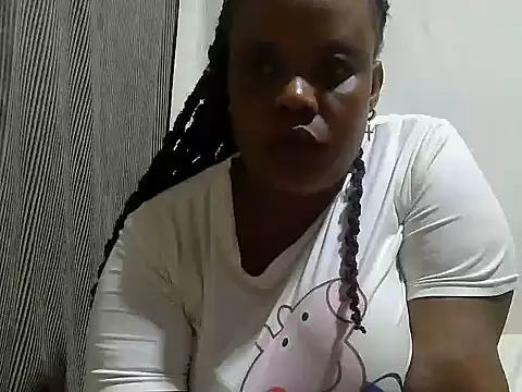 Snapshot of big-clts chatting on May 27, 7:43 pm big-clts online show from May 27, 7:43 pm