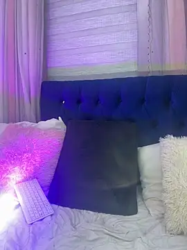 victoriacopper online show from February 26, 9:42 am