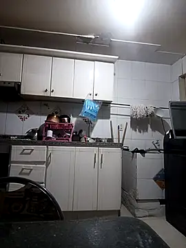 Dominik girl online show from April 19, 7:05 pm