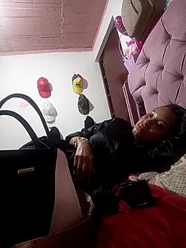 Dominik girl online show from March 18, 7:37 pm