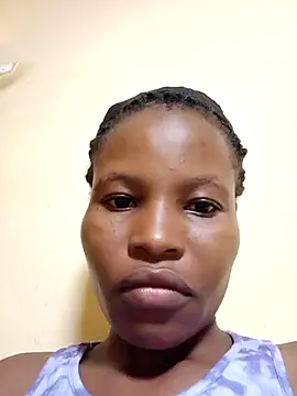 petite babe online show from February 18, 7:32 pm