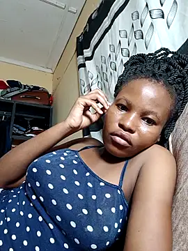 petite babe online show from March 31, 3:52 am