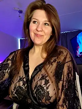 Snapshot of Kismet_Nyx chatting on February 25, 1:00 pm Kismet Nyx online show from February 25, 1:00 pm