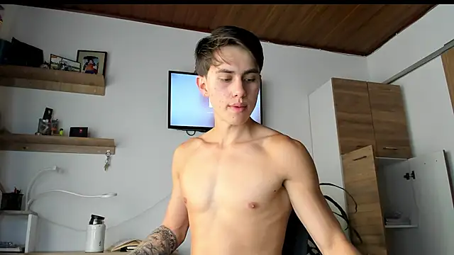 manucute 23  online show from April 17, 2:09 pm