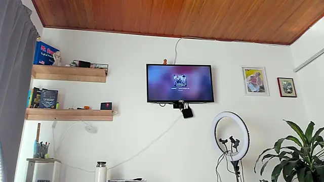 Snapshot of manucute_23_ chatting on January 31, 7:12 pm manucute 23 online show from January 31, 7:12 pm