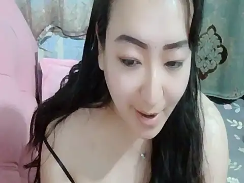 Snapshot of Xylona666 chatting on January 13, 1:49 pm Xylona666 online show from January 13, 1:49 pm