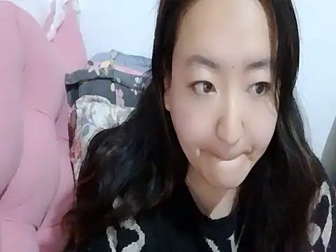 Snapshot of Xylona666 chatting on February 19, 4:22 pm Xylona666 online show from February 19, 4:22 pm