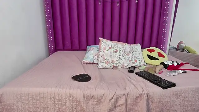 MiissBNasty online show from December 21, 12:51 pm