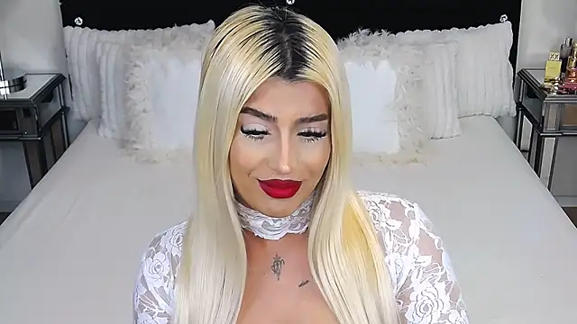 GiseleReine online show from February 28, 12:38 pm