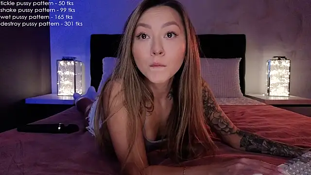 im casey online show from October 8, 6:48 am