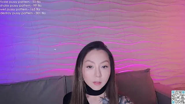 im casey online show from March 29, 9:55 am