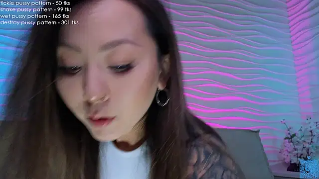 im casey online show from April 16, 7:31 am