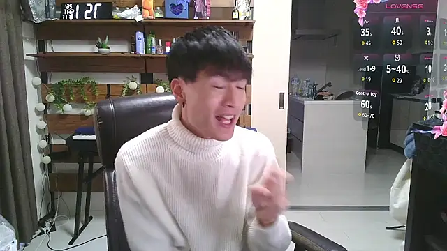 IroManager online show from October 10, 10:54 pm
