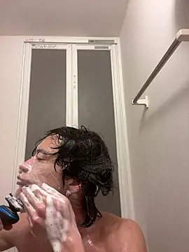 IroManager online show from April 11, 12:20 pm