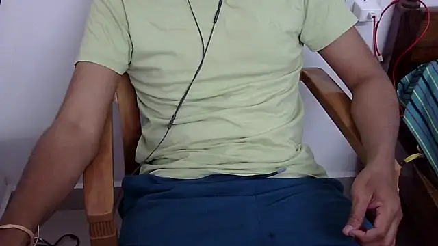 The SHY uncut online show from February 1, 1:51 pm