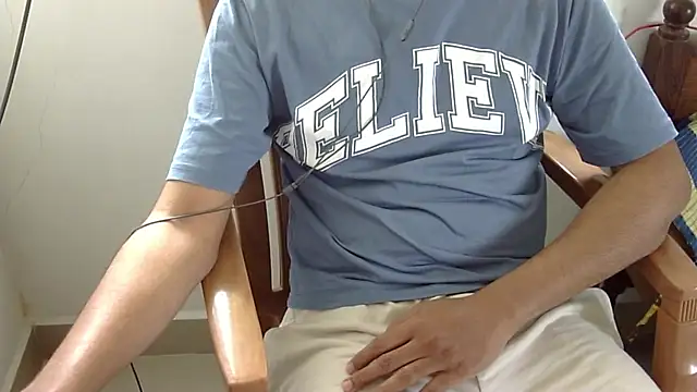 The SHY uncut online show from January 12, 5:56 am