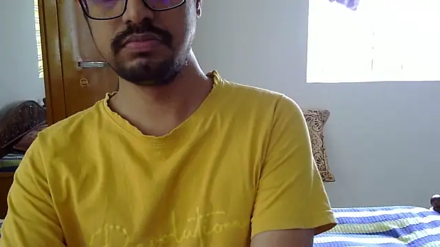 The SHY uncut online show from October 2, 5:22 am