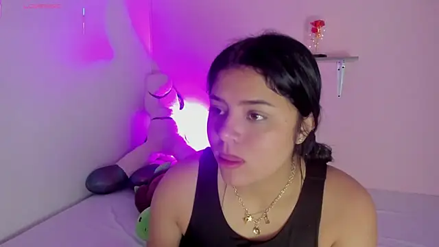 Oriana Guzman online show from November 11, 11:20 pm