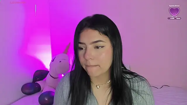 Oriana Guzman online show from October 23, 11:14 pm