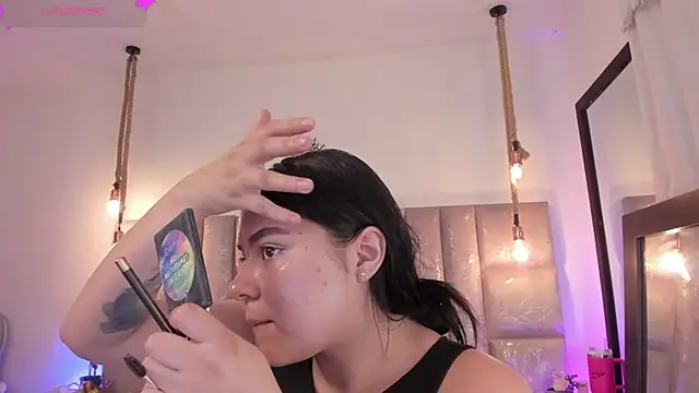 Oriana Guzman online show from July 24, 1:01 am