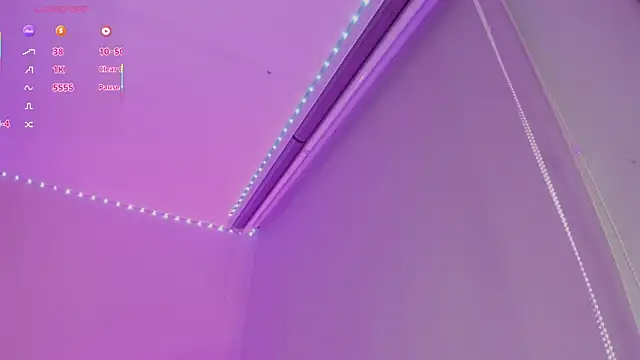 Oriana Guzman online show from March 15, 4:52 am