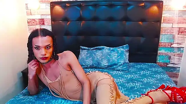 Foxy Ella  online show from February 10, 3:22 pm