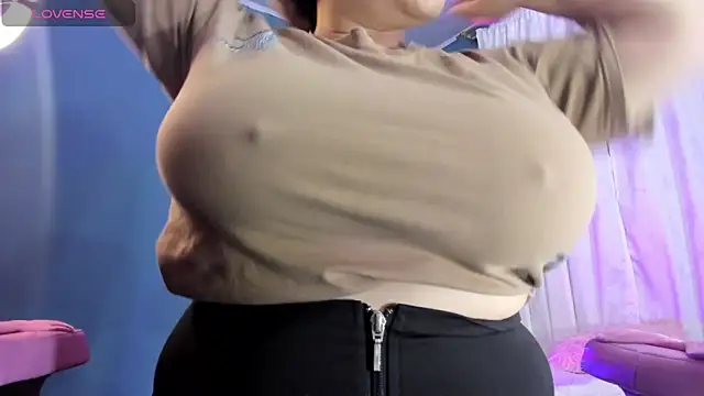 Ashanty vera15 online show from February 16, 3:38 am