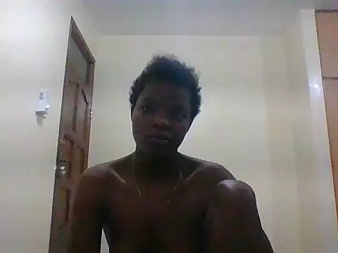 Snapshot of hotgal1112 chatting on September 27, 1:45 am hotgal1112 online show from September 27, 1:45 am