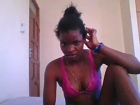 Snapshot of hotgal1112 chatting on September 13, 11:54 am hotgal1112 online show from September 13, 11:54 am