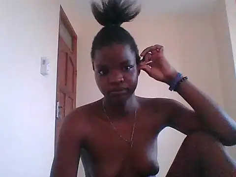 Snapshot of hotgal1112 chatting on September 17, 7:43 am hotgal1112 online show from September 17, 7:43 am